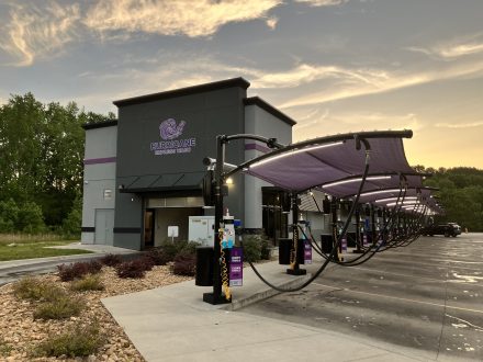 Hurricane Express Wash in Ooltewah, TN